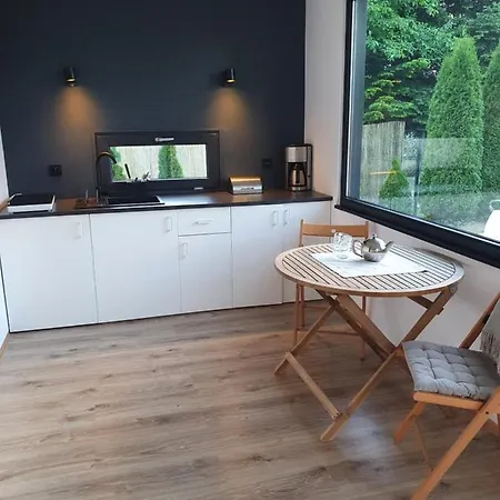 Letniskowy 2 بيت للعطل